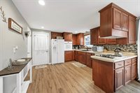 1242 Loch Drive, Green Bay, WI 54304