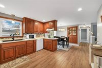 1242 Loch Drive, Green Bay, WI 54304