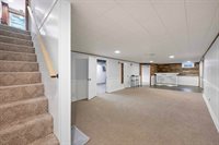 1242 Loch Drive, Green Bay, WI 54304