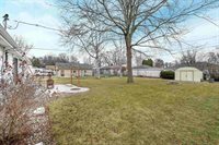 1242 Loch Drive, Green Bay, WI 54304