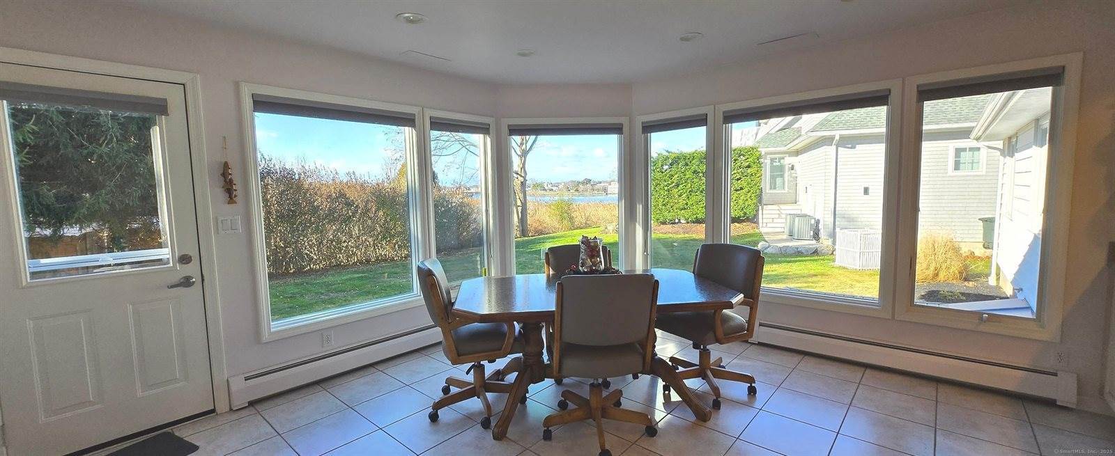 22 Gulfview, Milford, CT 06460