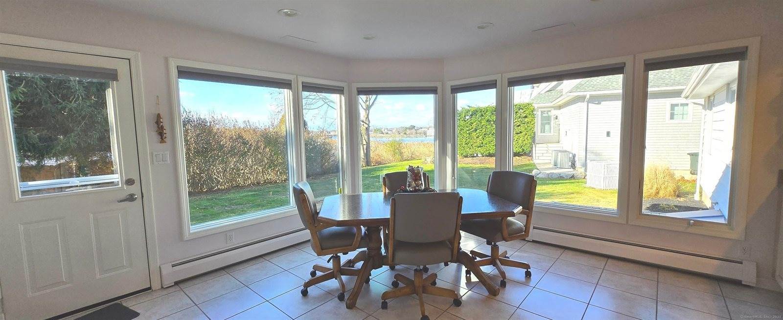 22 Gulfview, Milford, CT 06460