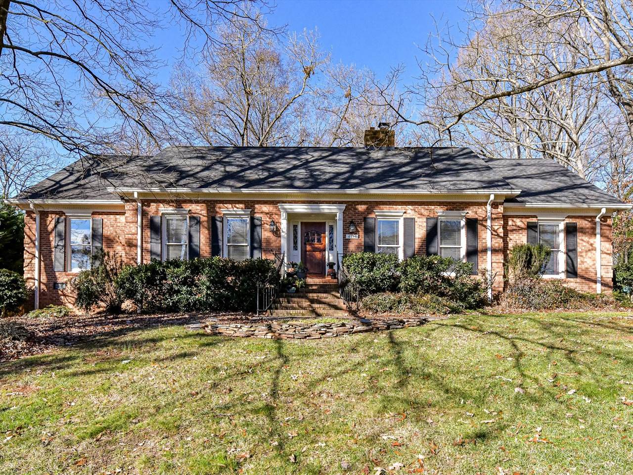 4511 Twin Oaks Place, Charlotte, NC 28212