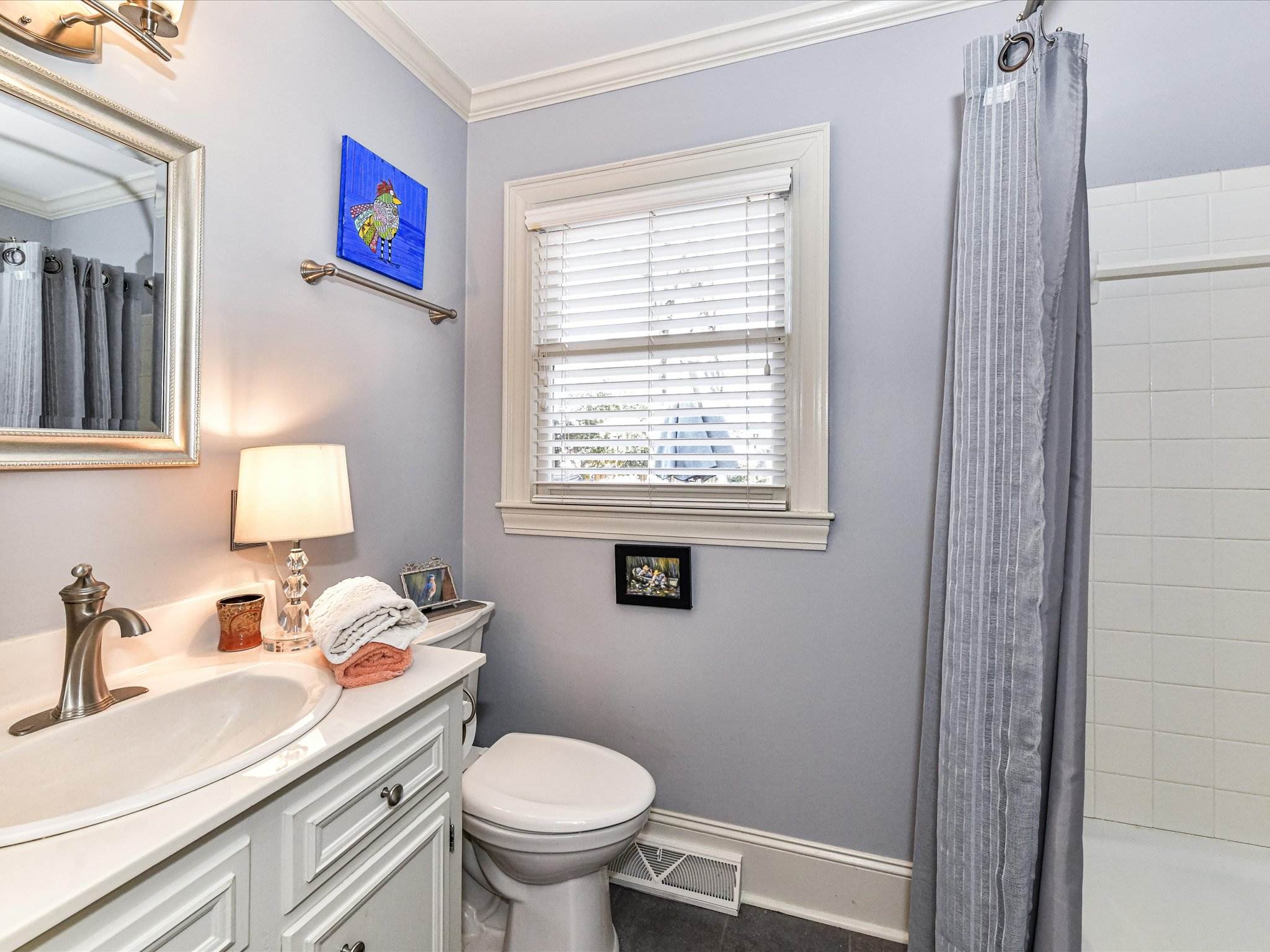 4511 Twin Oaks Place, Charlotte, NC 28212