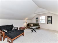 4511 Twin Oaks Place, Charlotte, NC 28212