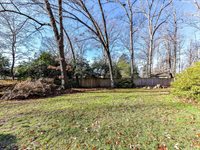 4511 Twin Oaks Place, Charlotte, NC 28212