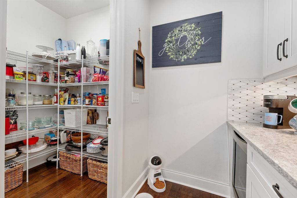 5790 Spider Lily Circle, Sarasota, FL 34238