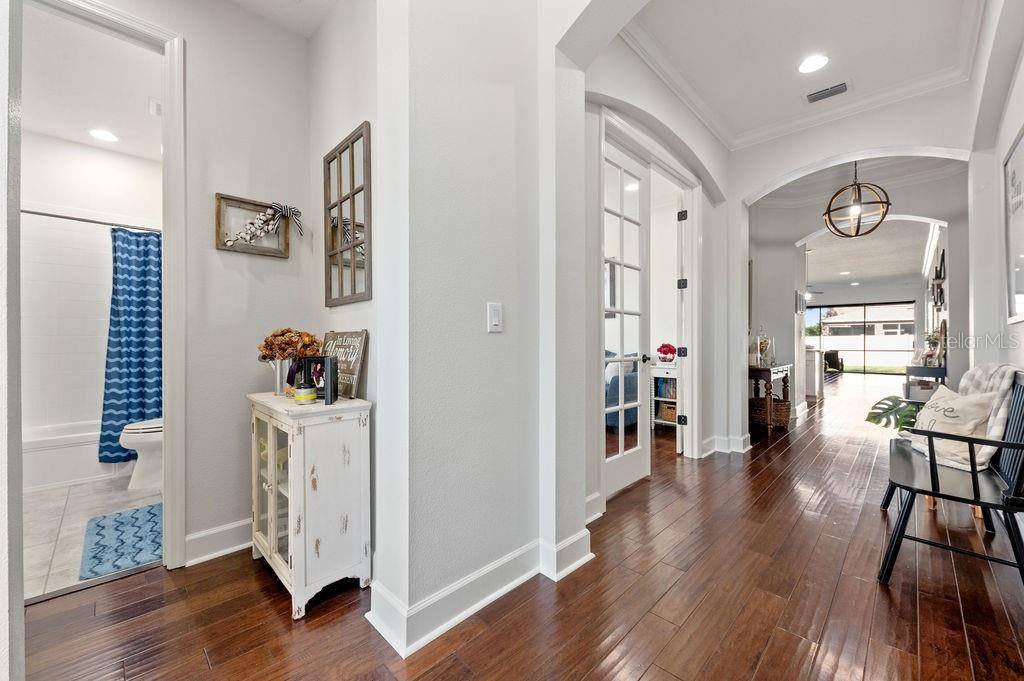 5790 Spider Lily Circle, Sarasota, FL 34238