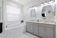 5790 Spider Lily Circle, Sarasota, FL 34238