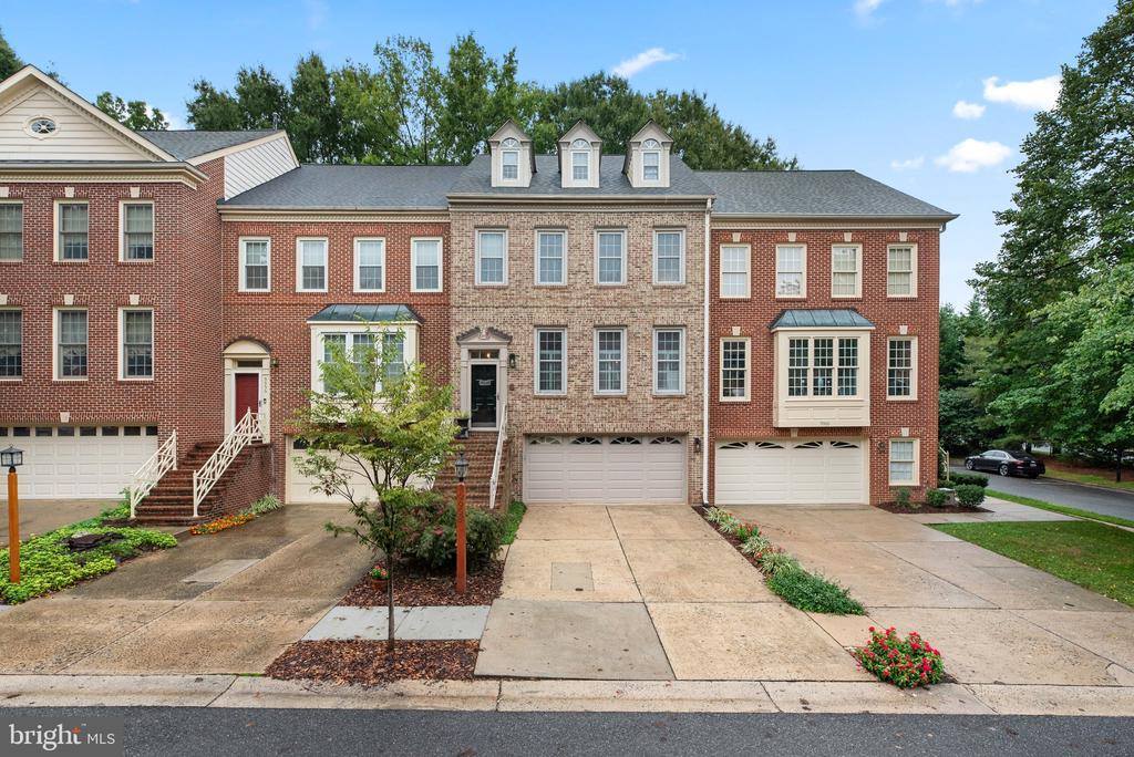 9958 Foxborough Circle, Rockville, MD 20850