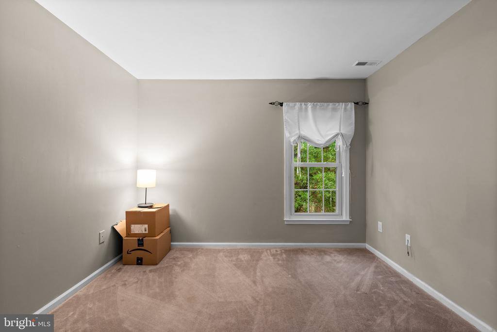 9958 Foxborough Circle, Rockville, MD 20850