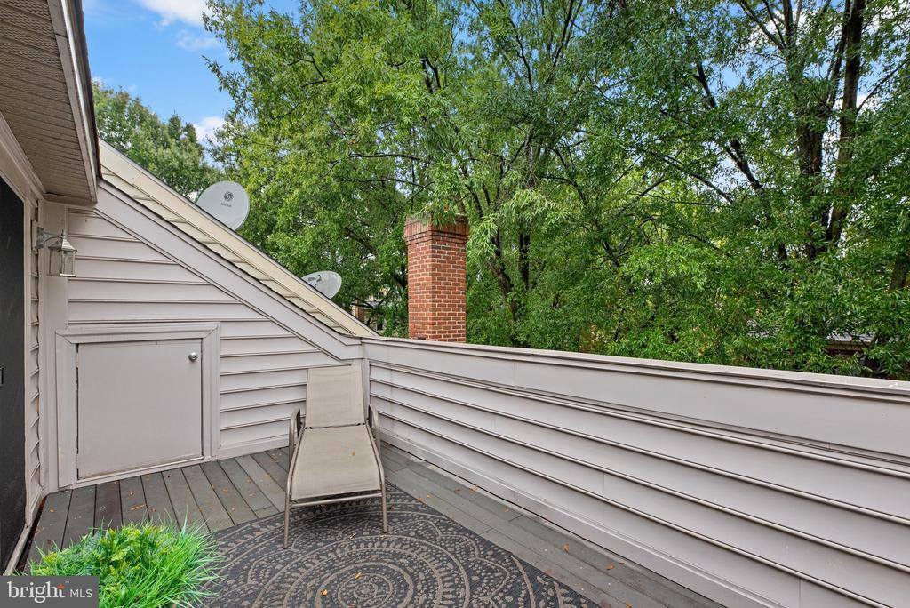 9958 Foxborough Circle, Rockville, MD 20850