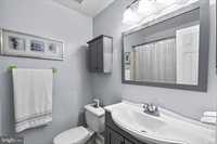 9958 Foxborough Circle, Rockville, MD 20850