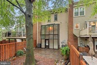 9958 Foxborough Circle, Rockville, MD 20850