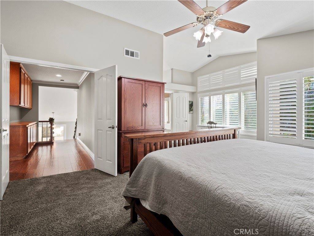 28327 Welfleet Lane, Saugus, CA 91350