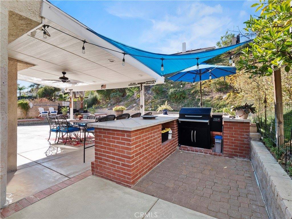 28327 Welfleet Lane, Saugus, CA 91350