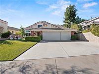 28327 Welfleet Lane, Saugus, CA 91350
