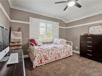 28327 Welfleet Lane, Saugus, CA 91350