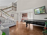 28327 Welfleet Lane, Saugus, CA 91350