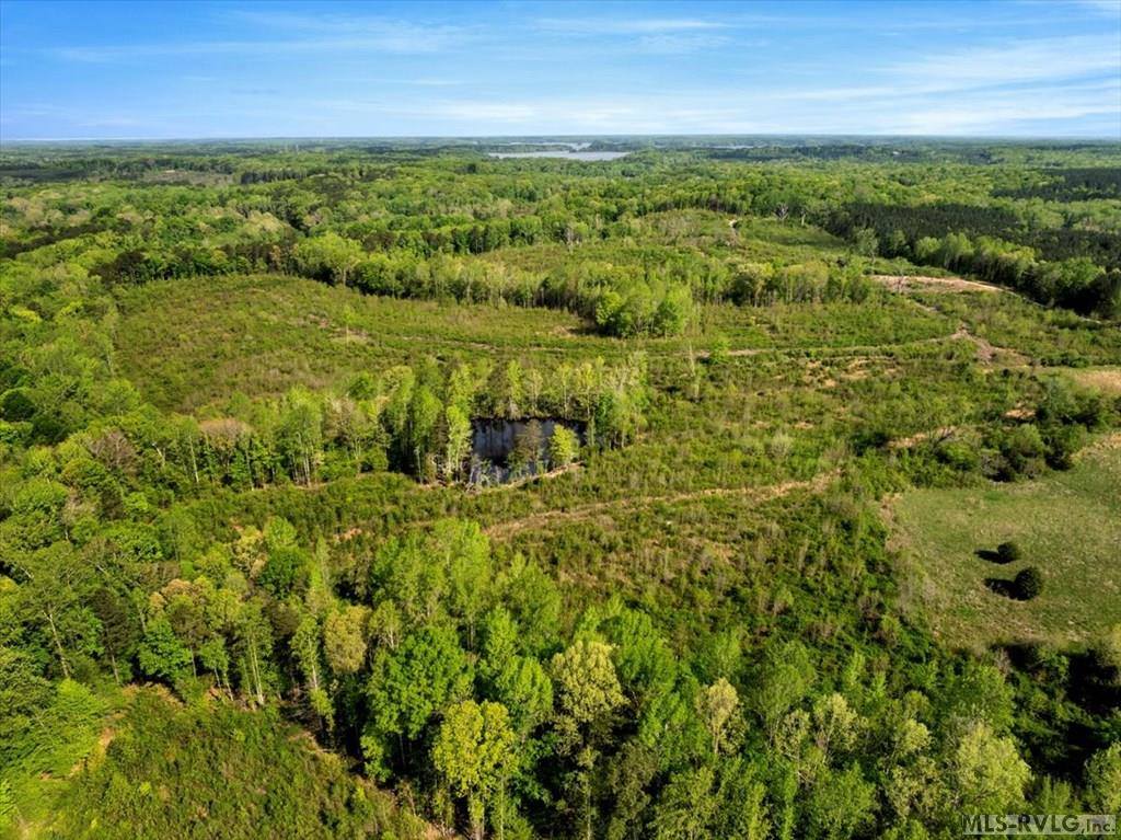 147 Peninsula Lane, Bullock, NC 27507