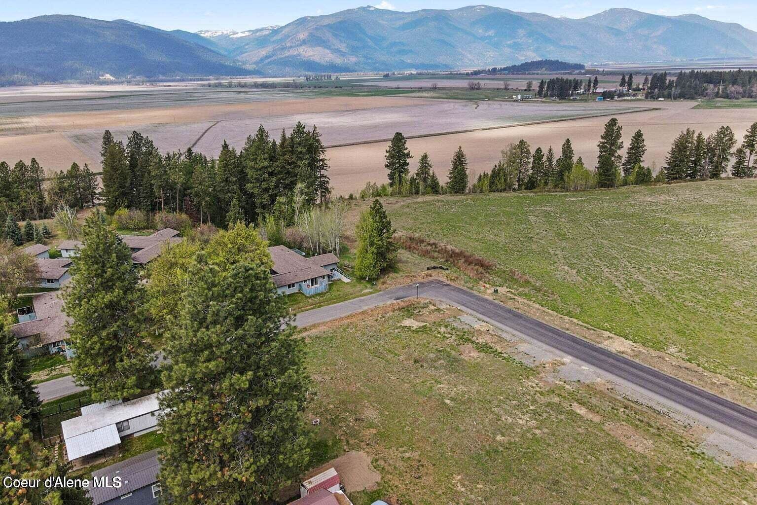 6850 Selkirk St, Bonners Ferry, ID 83805