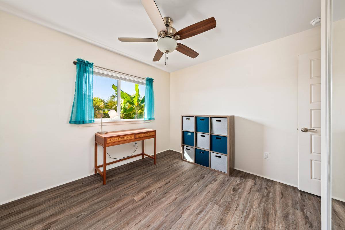 73-3711 Kaimalolo Pl, Kailua Kona, HI 96740