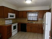 832 Dondee Drive, Manhattan, KS 66502