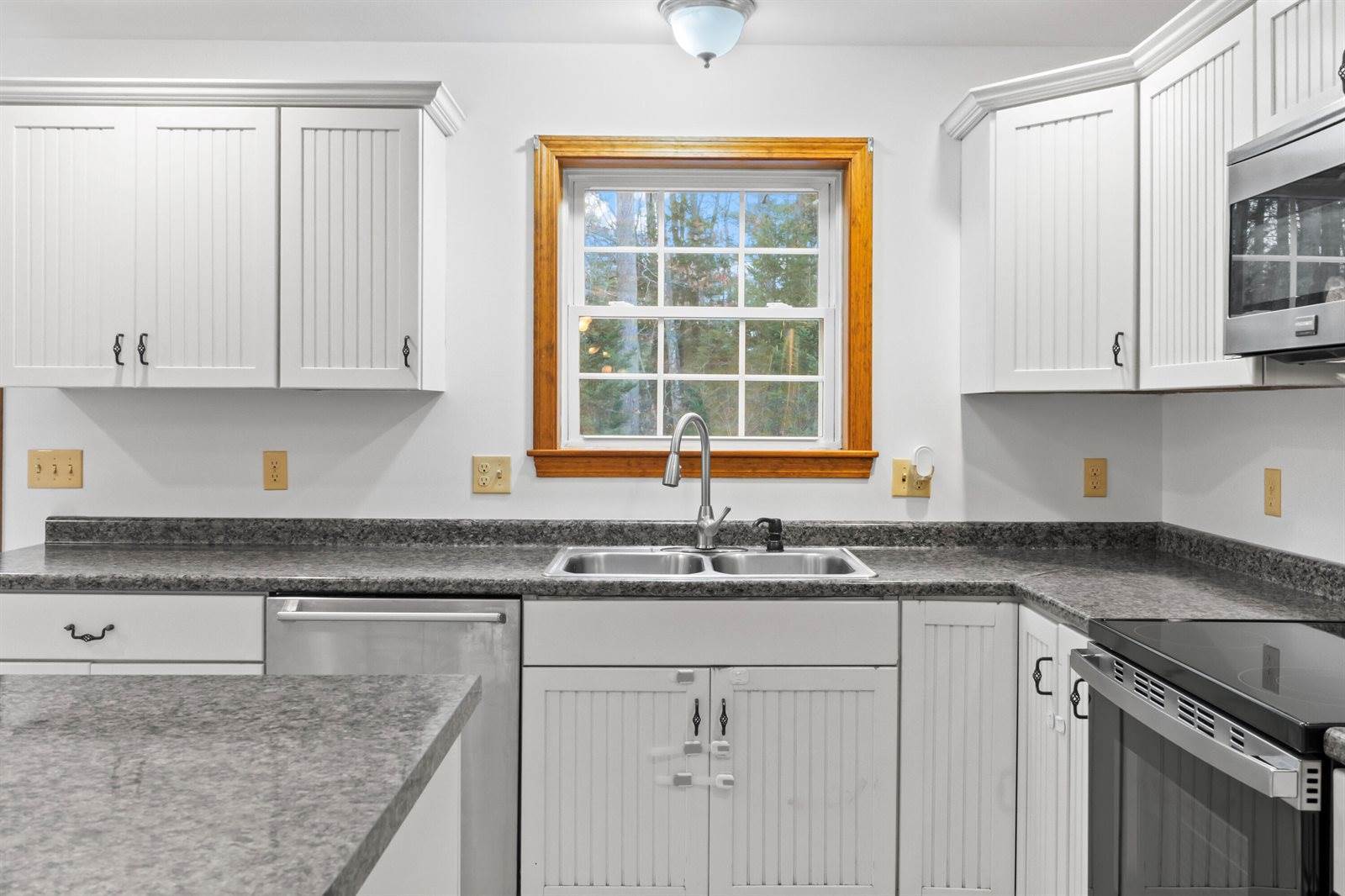 127 Terri Lane, West Gardiner, ME 04345