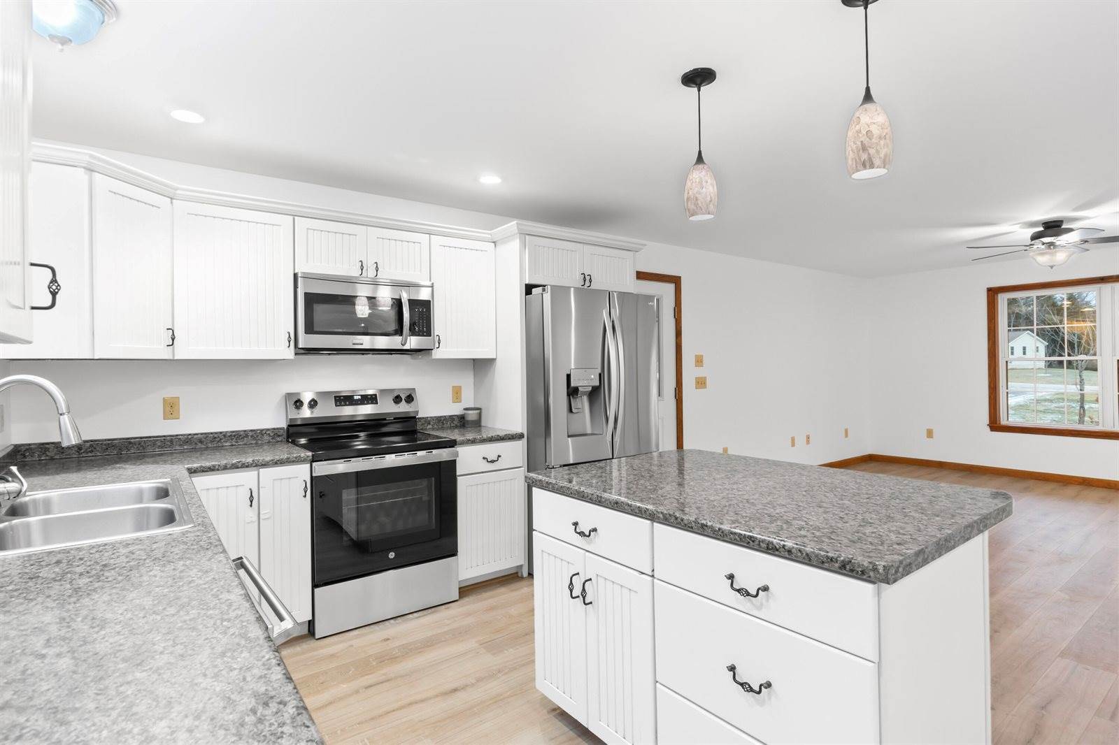 127 Terri Lane, West Gardiner, ME 04345