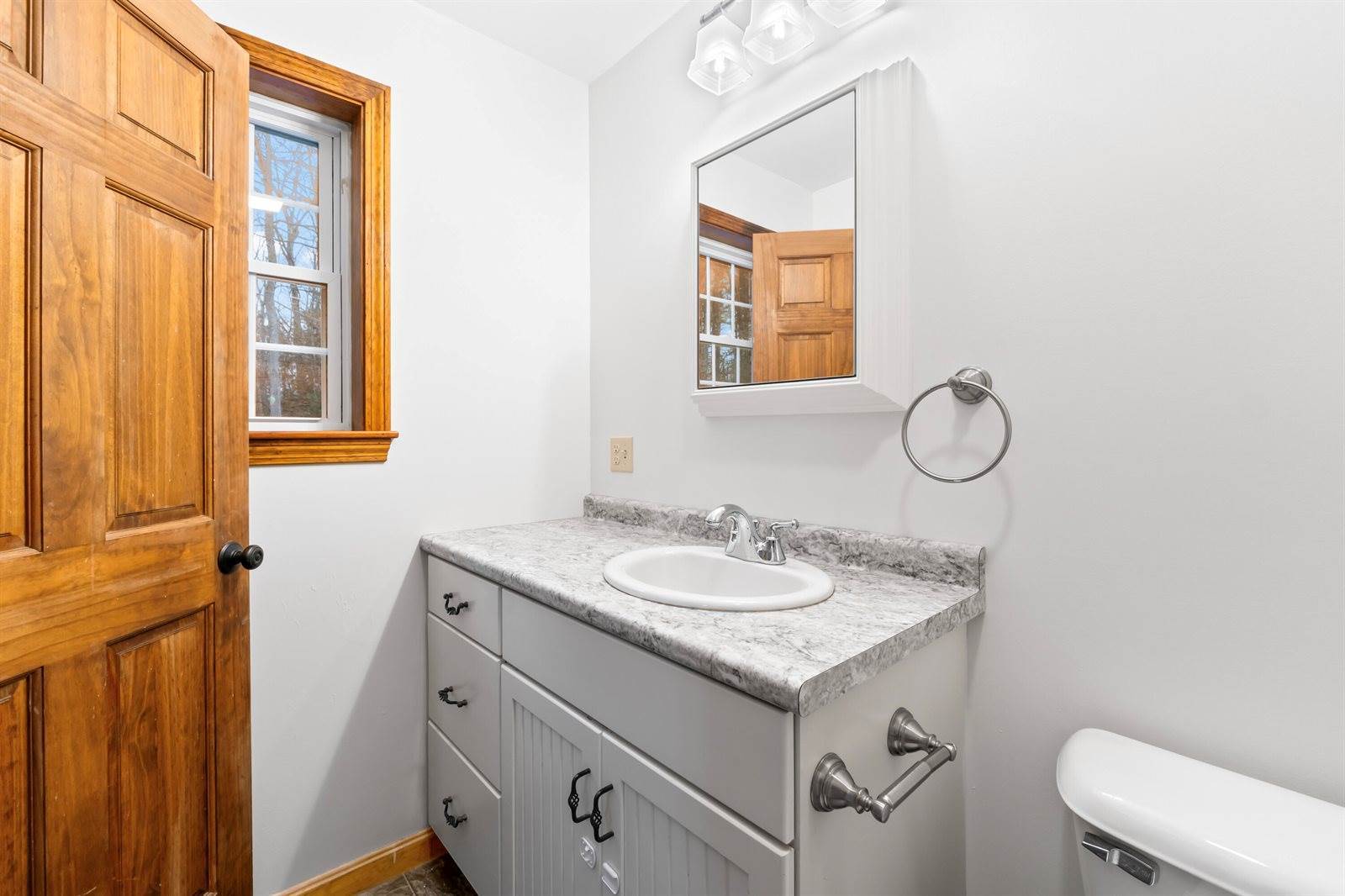 127 Terri Lane, West Gardiner, ME 04345