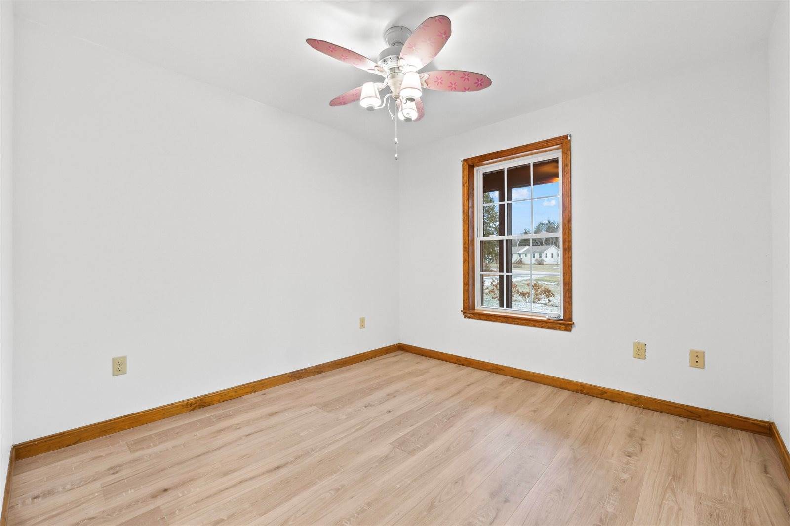 127 Terri Lane, West Gardiner, ME 04345