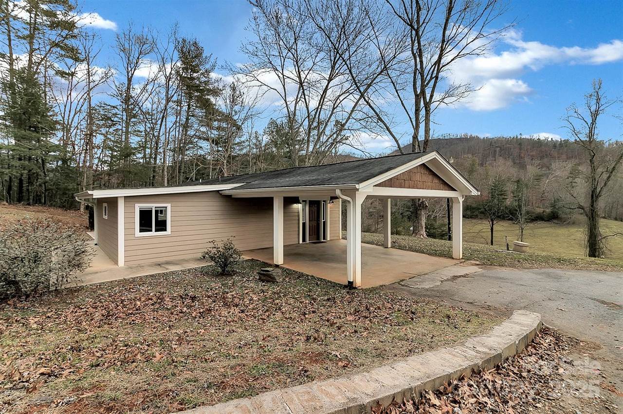 107 Bella Ridge Drive, Weaverville, NC 28787