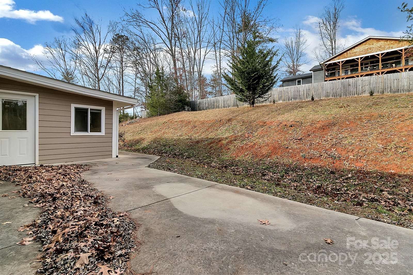 107 Bella Ridge Drive, Weaverville, NC 28787