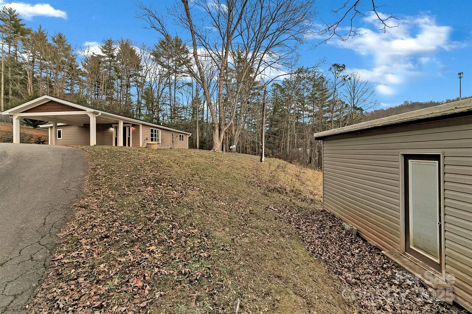 107 Bella Ridge Drive, Weaverville, NC 28787