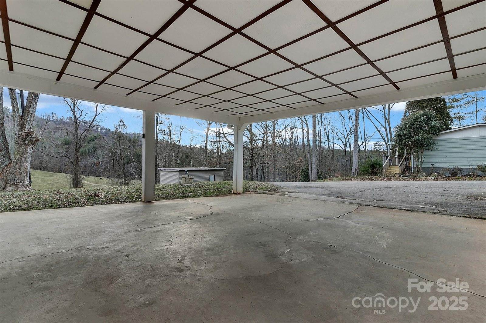 107 Bella Ridge Drive, Weaverville, NC 28787