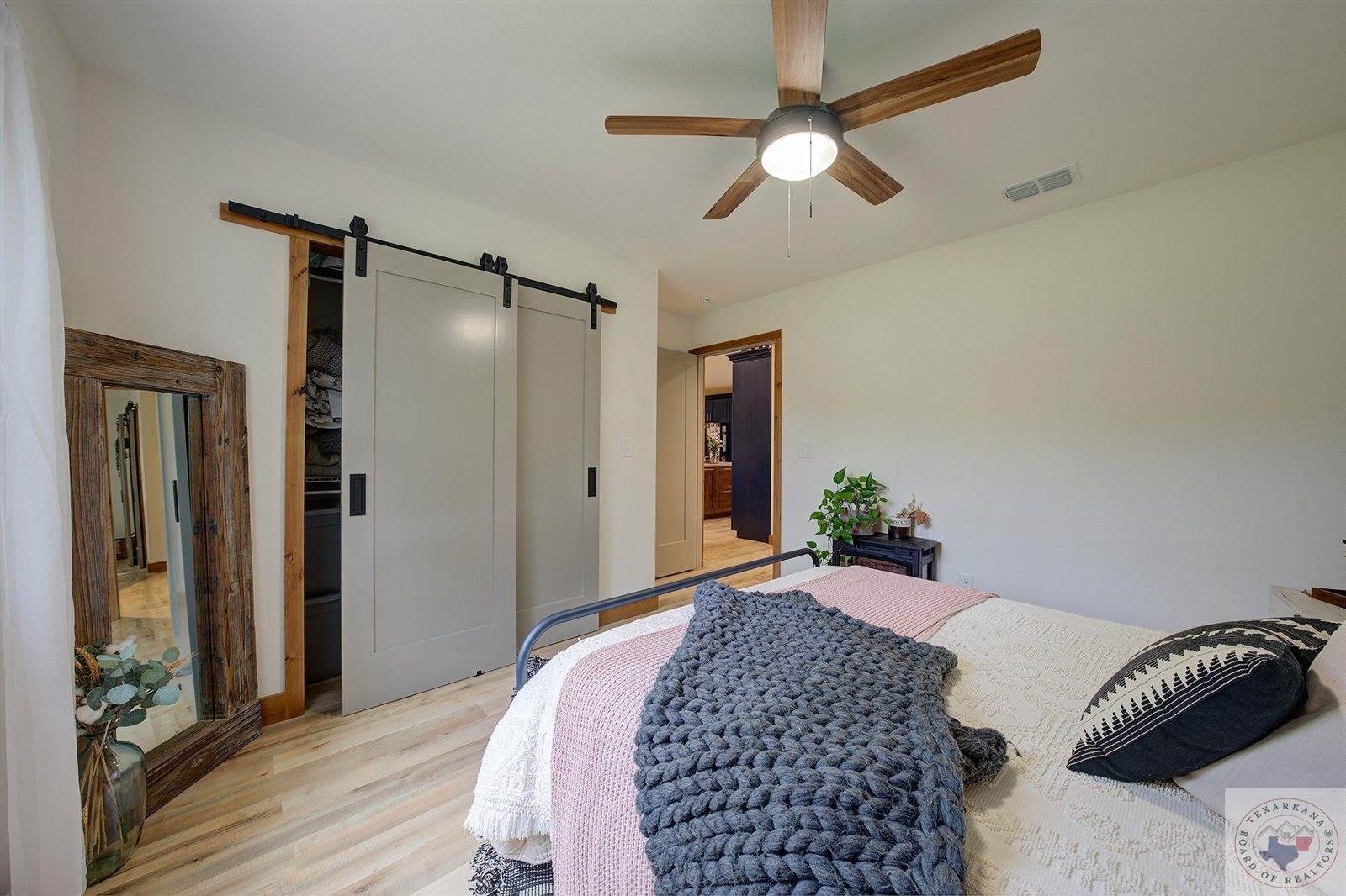 402 Fannin St,, Maud, TX 75567