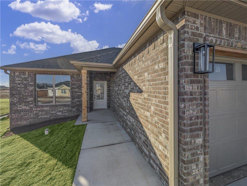 7775 Range Avenue, Springdale, AR 72762