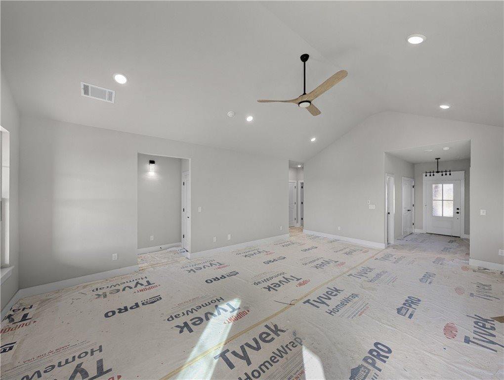 7775 Range Avenue, Springdale, AR 72762