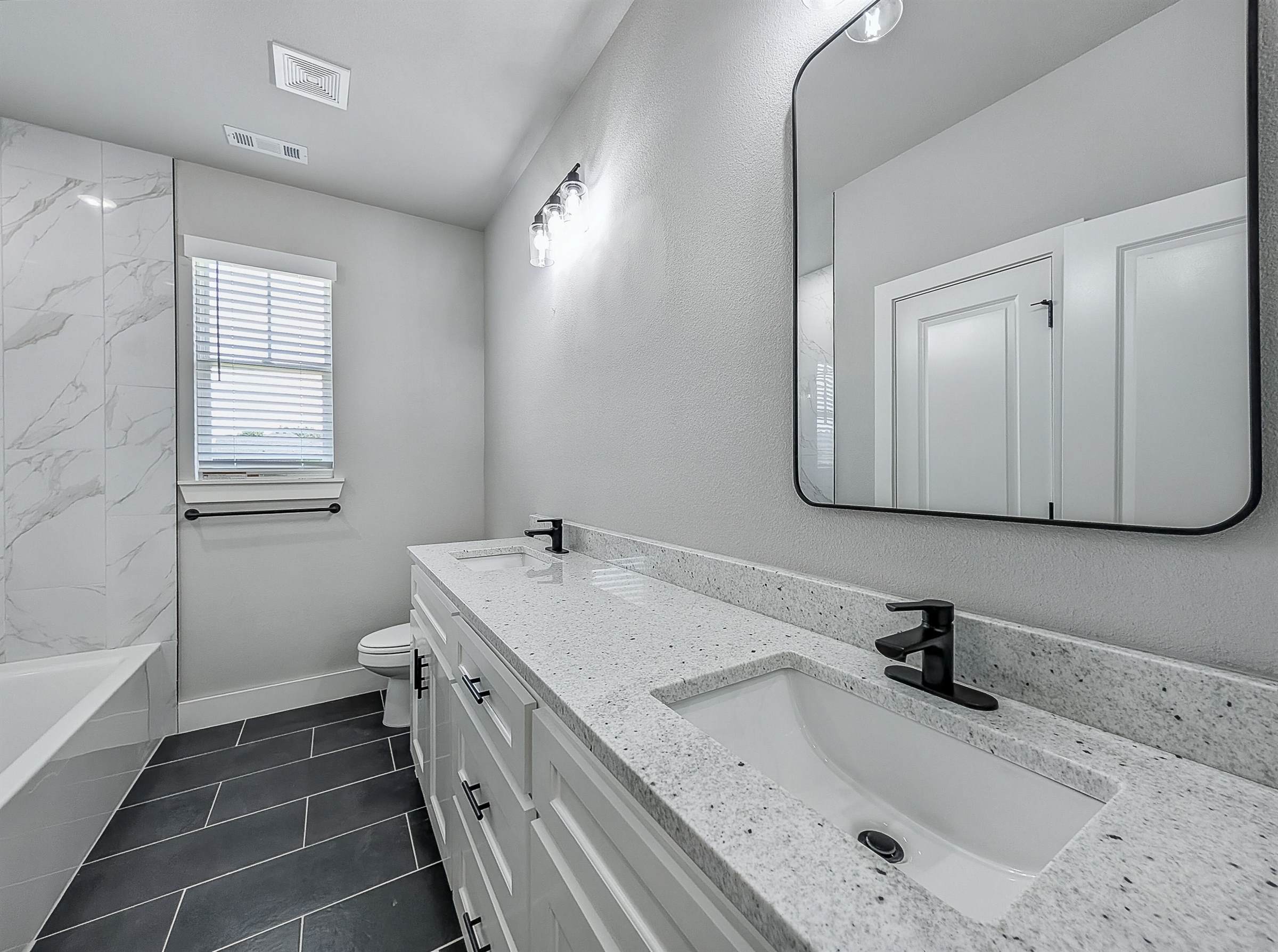 4843 Farmhouse Street, Springdale, AR 72762