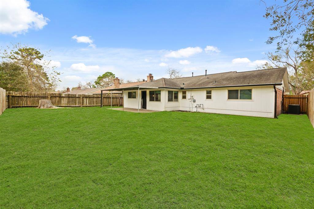 3415 Saratoga Drive, Houston, TX 77088