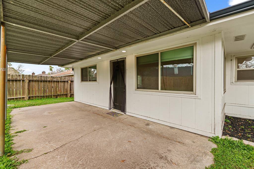 3415 Saratoga Drive, Houston, TX 77088