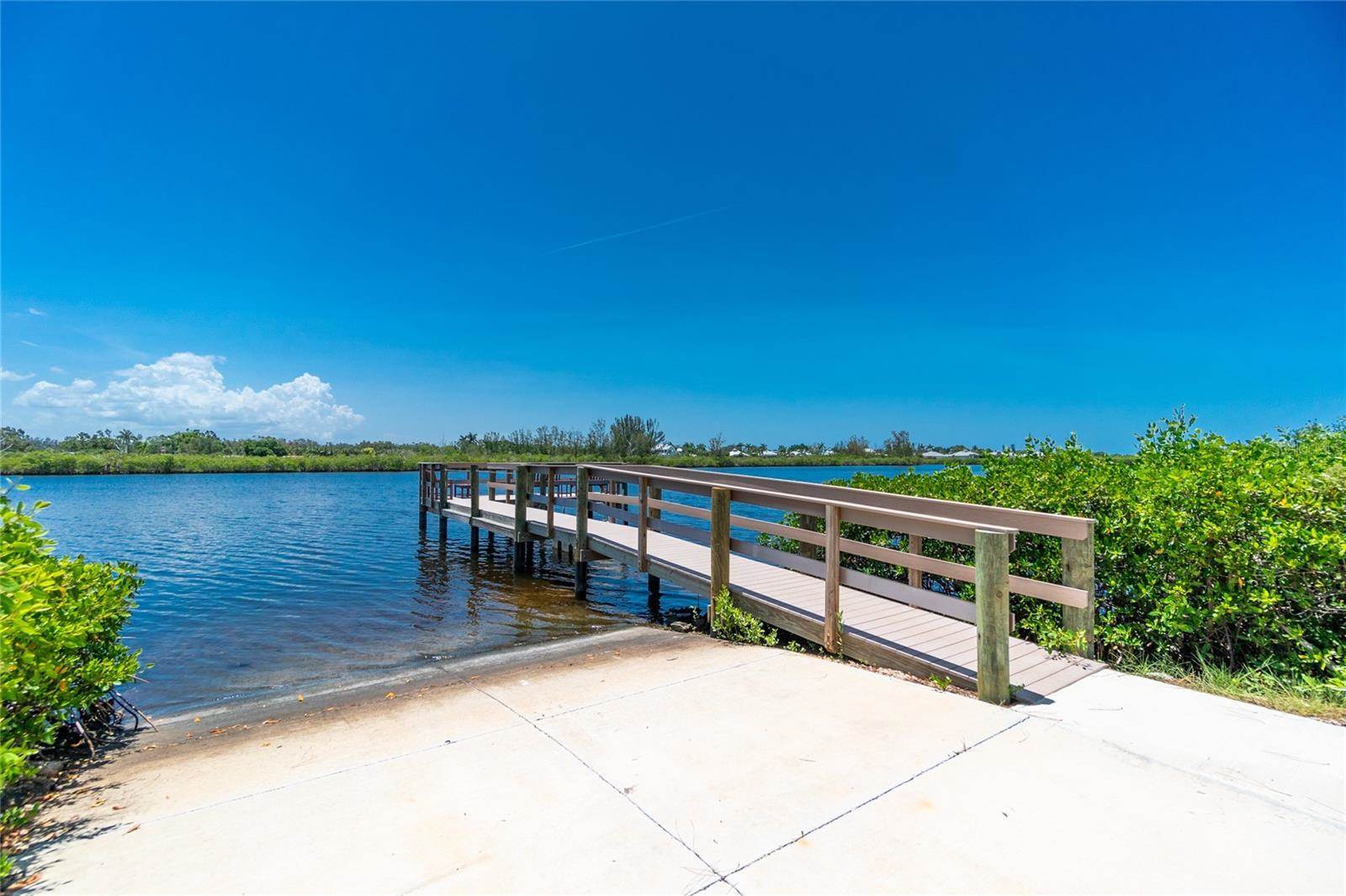 98 Captain Kidd Circle North, Nokomis, FL 34275