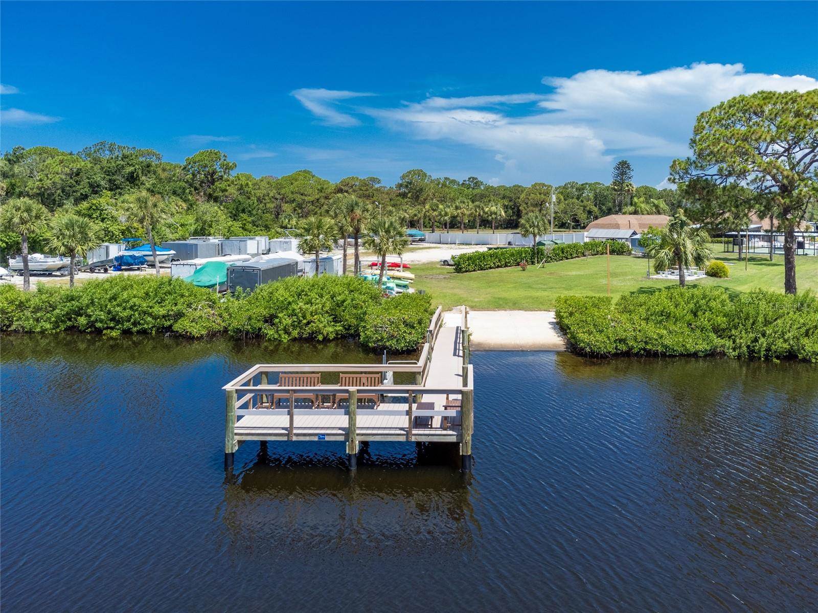 98 Captain Kidd Circle North, Nokomis, FL 34275