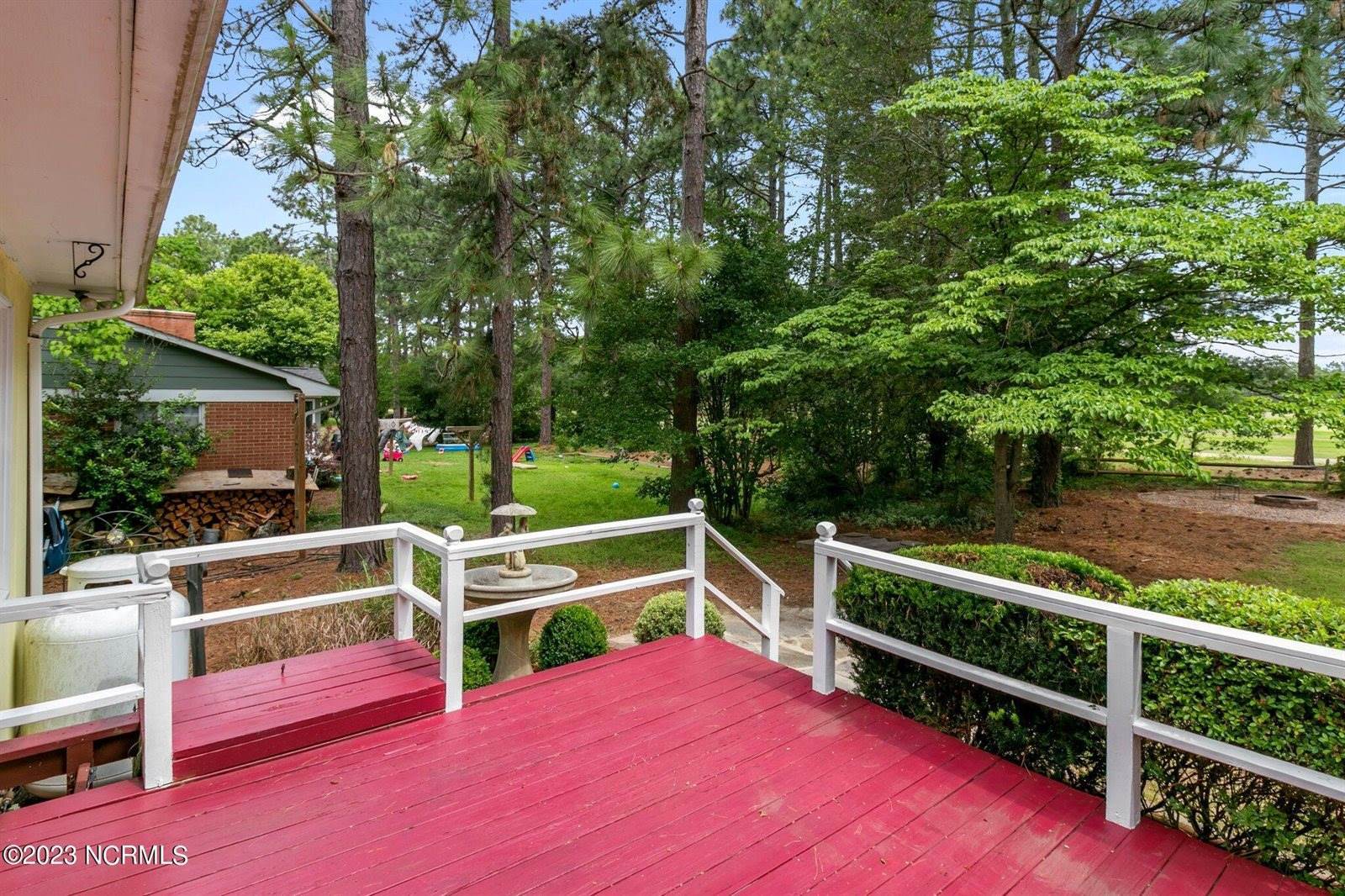 2 Bogie Drive, Whispering Pines, NC 28327