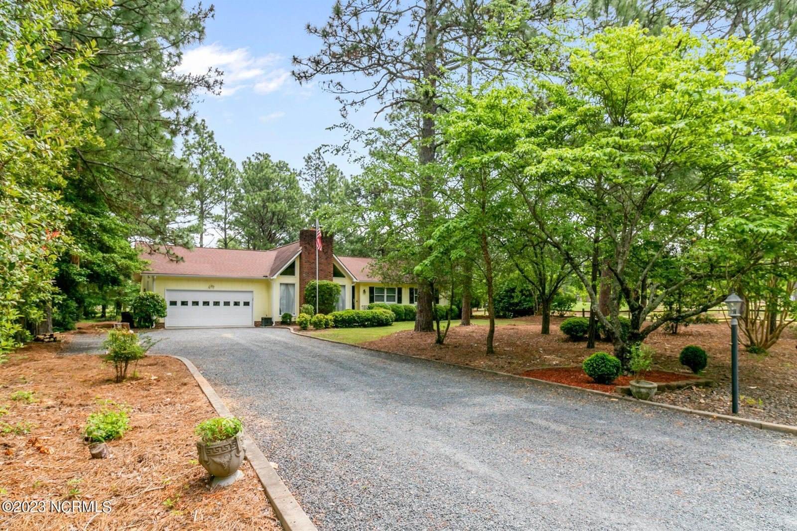 2 Bogie Drive, Whispering Pines, NC 28327