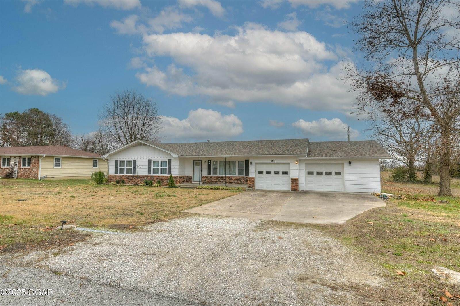 405 Valley Drive, Purdy, MO 65734