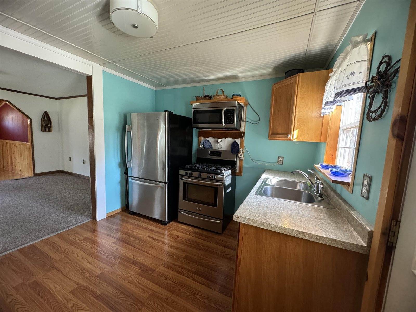 28 Stoddard Street, Milo, ME 04463