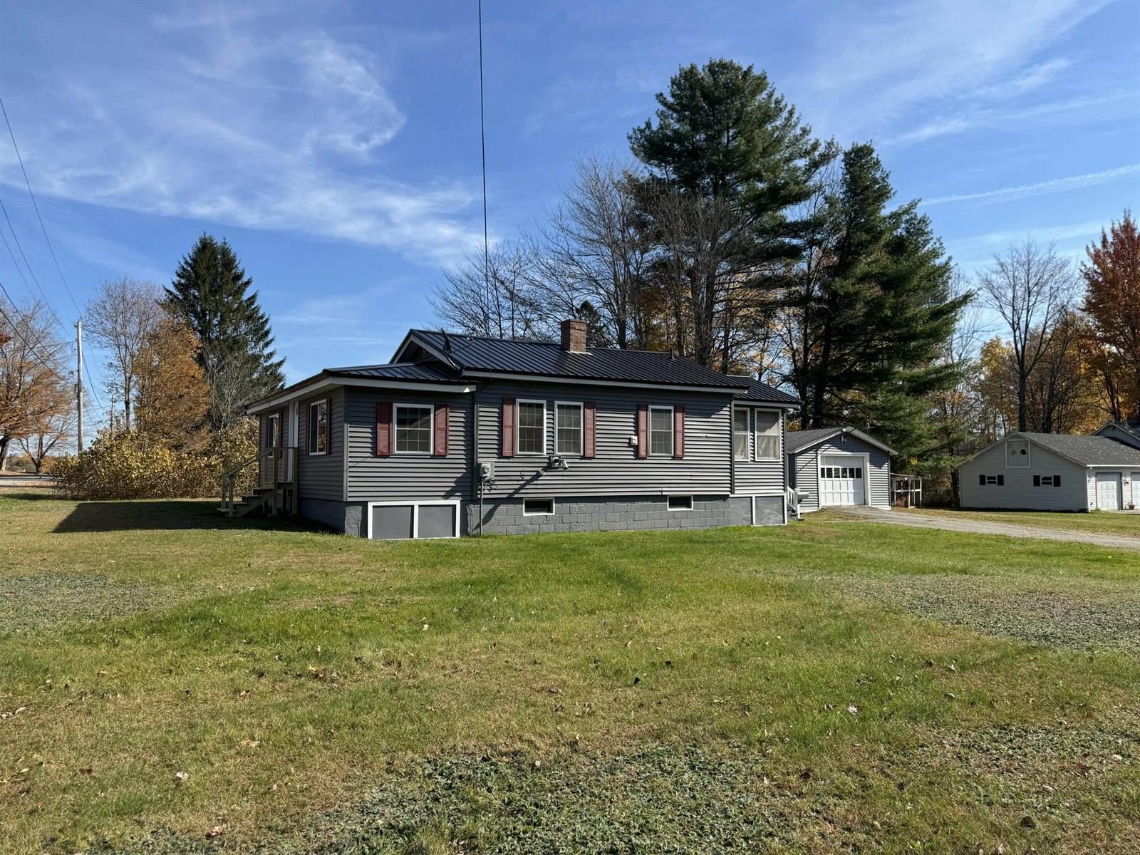 28 Stoddard Street, Milo, ME 04463