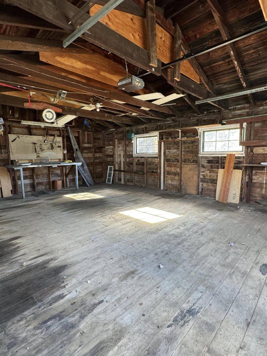 28 Stoddard Street, Milo, ME 04463