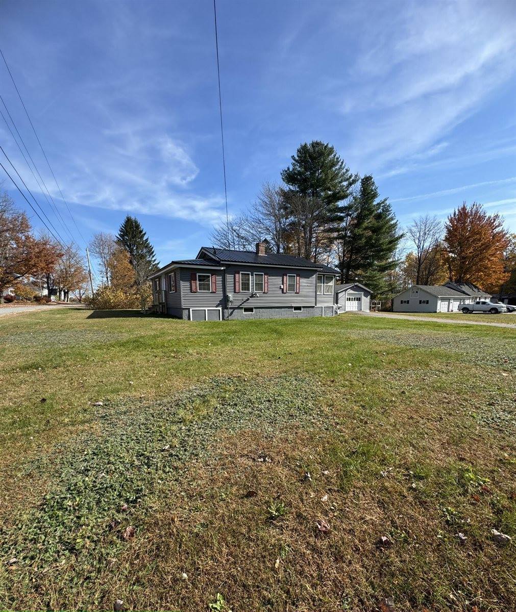 28 Stoddard Street, Milo, ME 04463